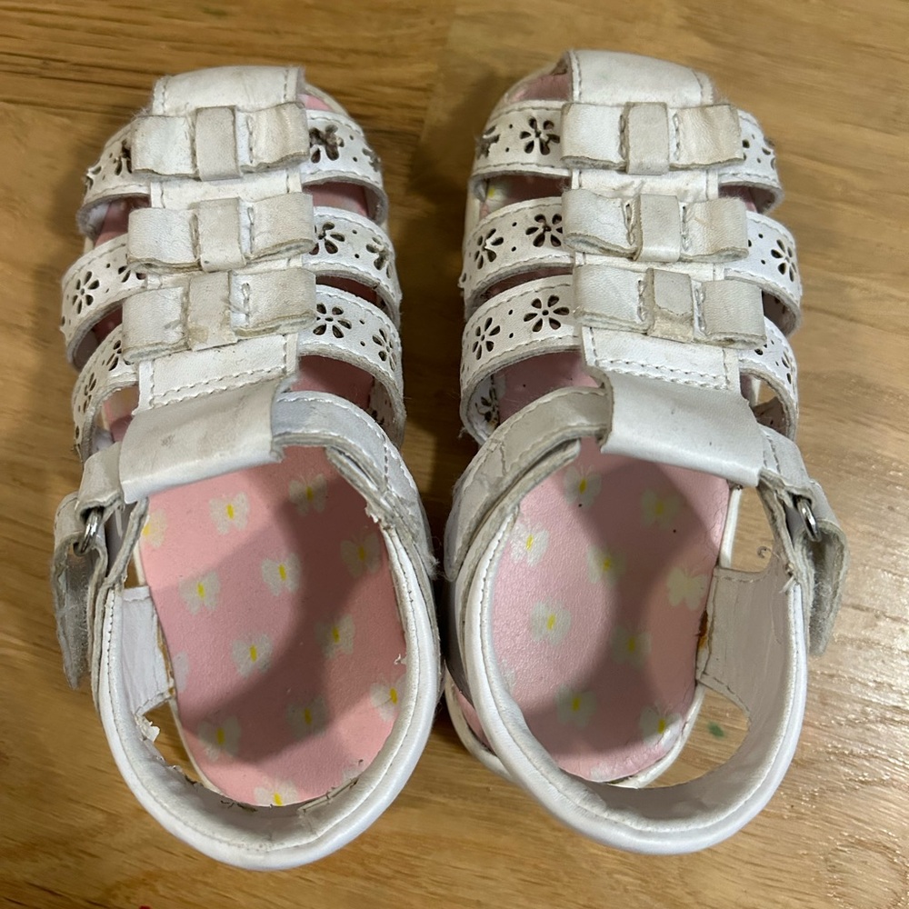 Wonder Nation toddler girl fisherman closed toe sandals shoes size 7